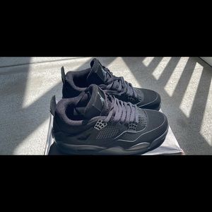 2020 Authentic Jordan’s Retro 4 (Black Cat)